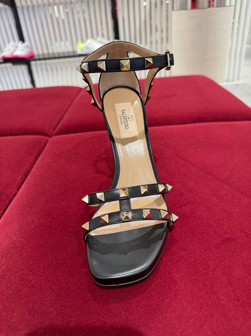 VALENTINO GARAVANI Sandals side view - Women's luxury Shoes