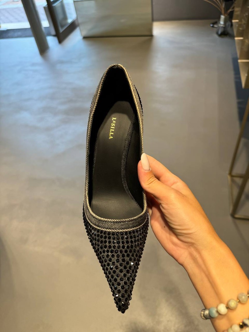 LE SILLA Pumps side view - Women's luxury Shoes