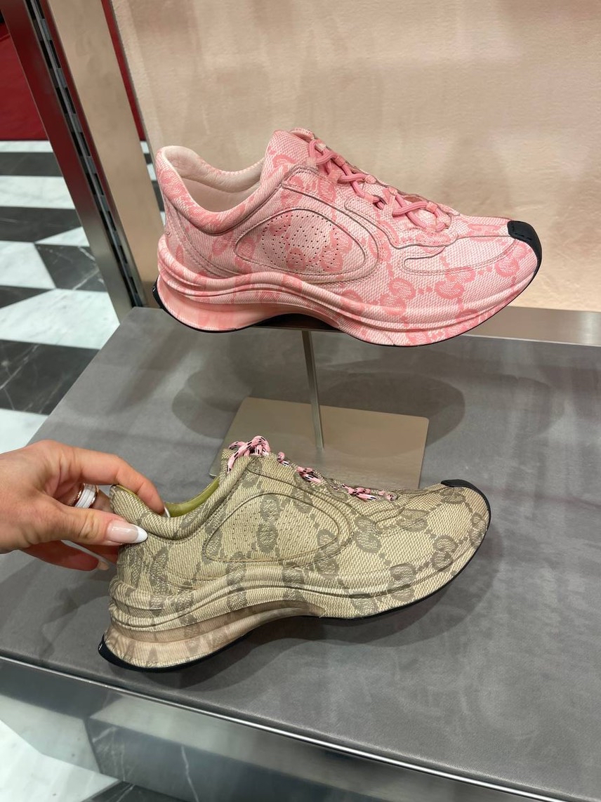 GUCCI Sneakers front view - Women's luxury Shoes
