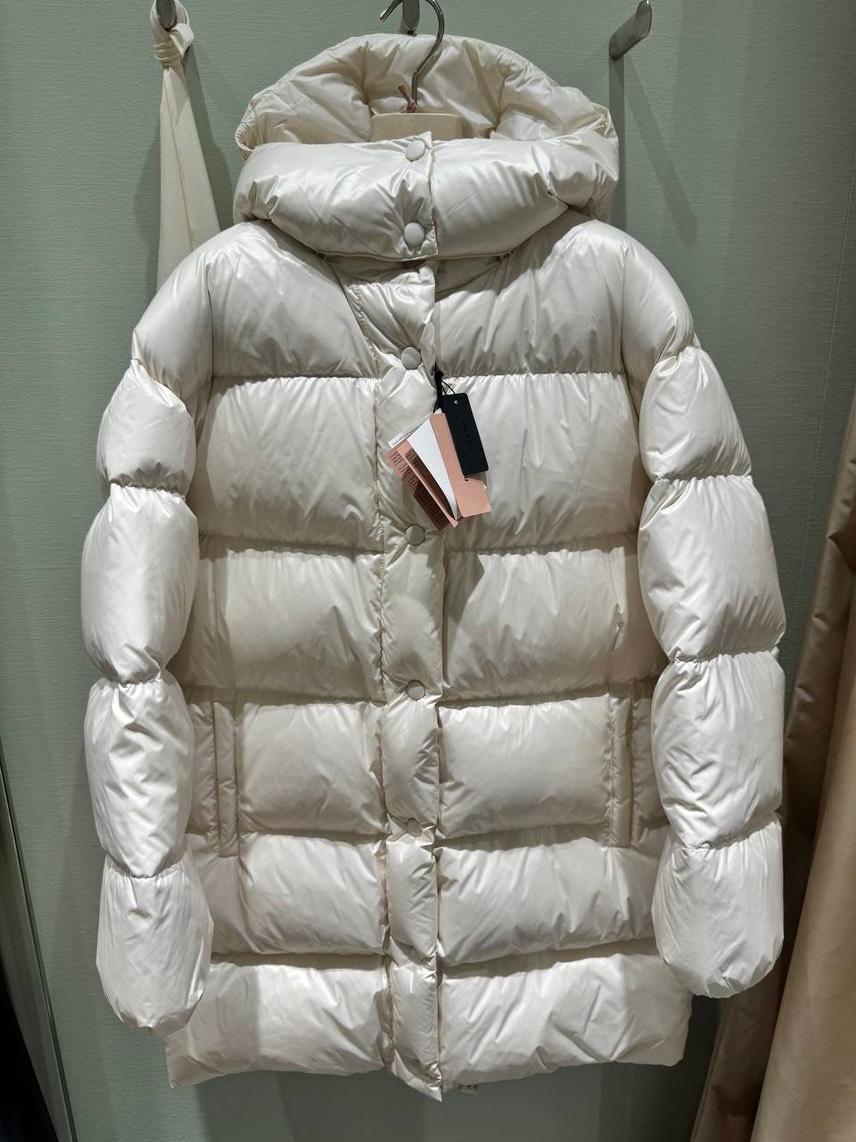 MIU MIU Down jacket side view - Women's luxury Clothes