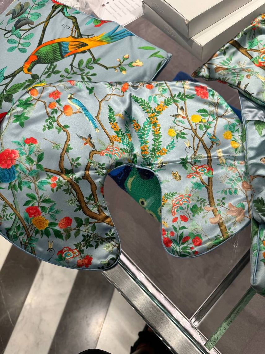 GUCCI Underwear side view - Women's luxury Clothes