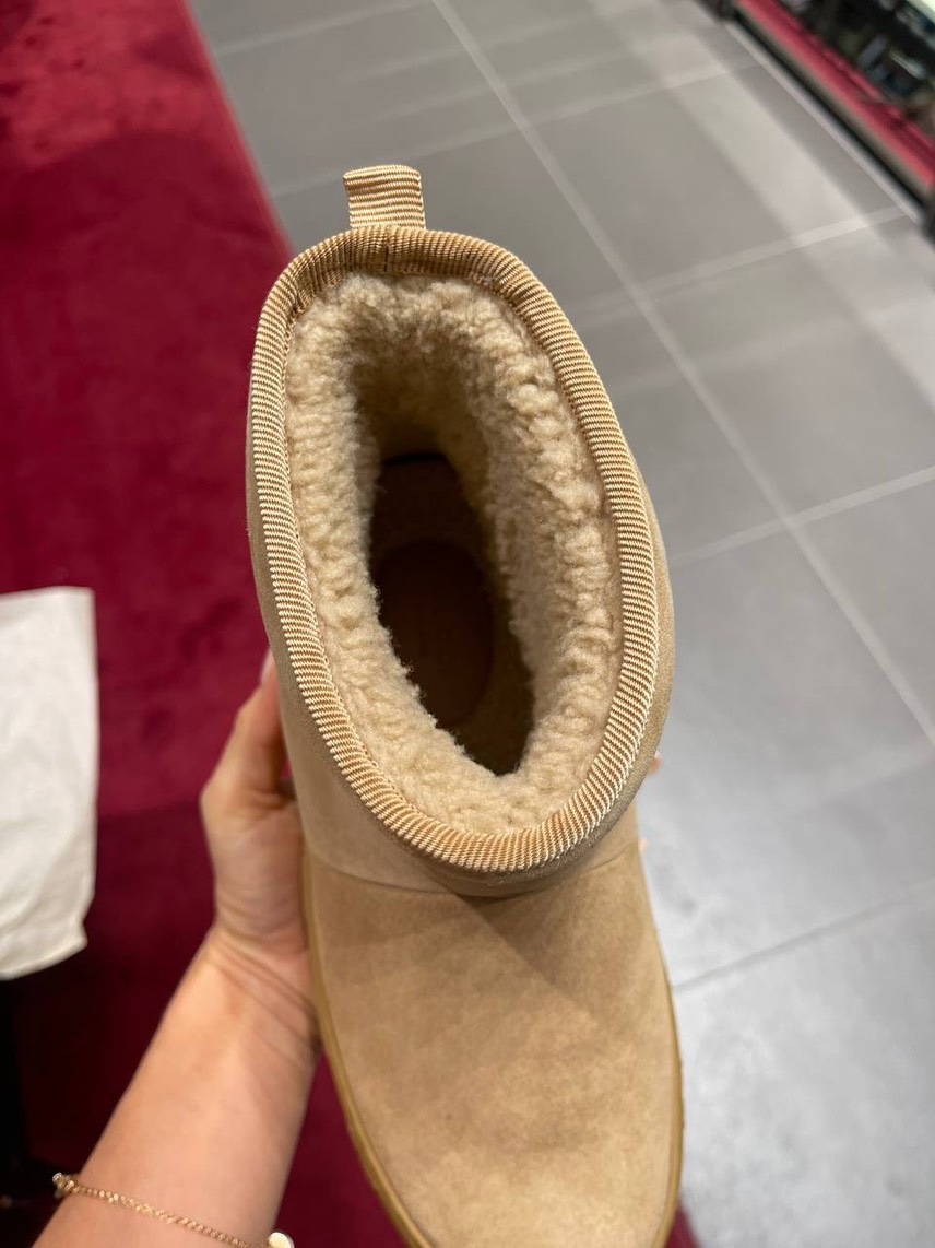 GUCCI Boots side view - Women's luxury Shoes
