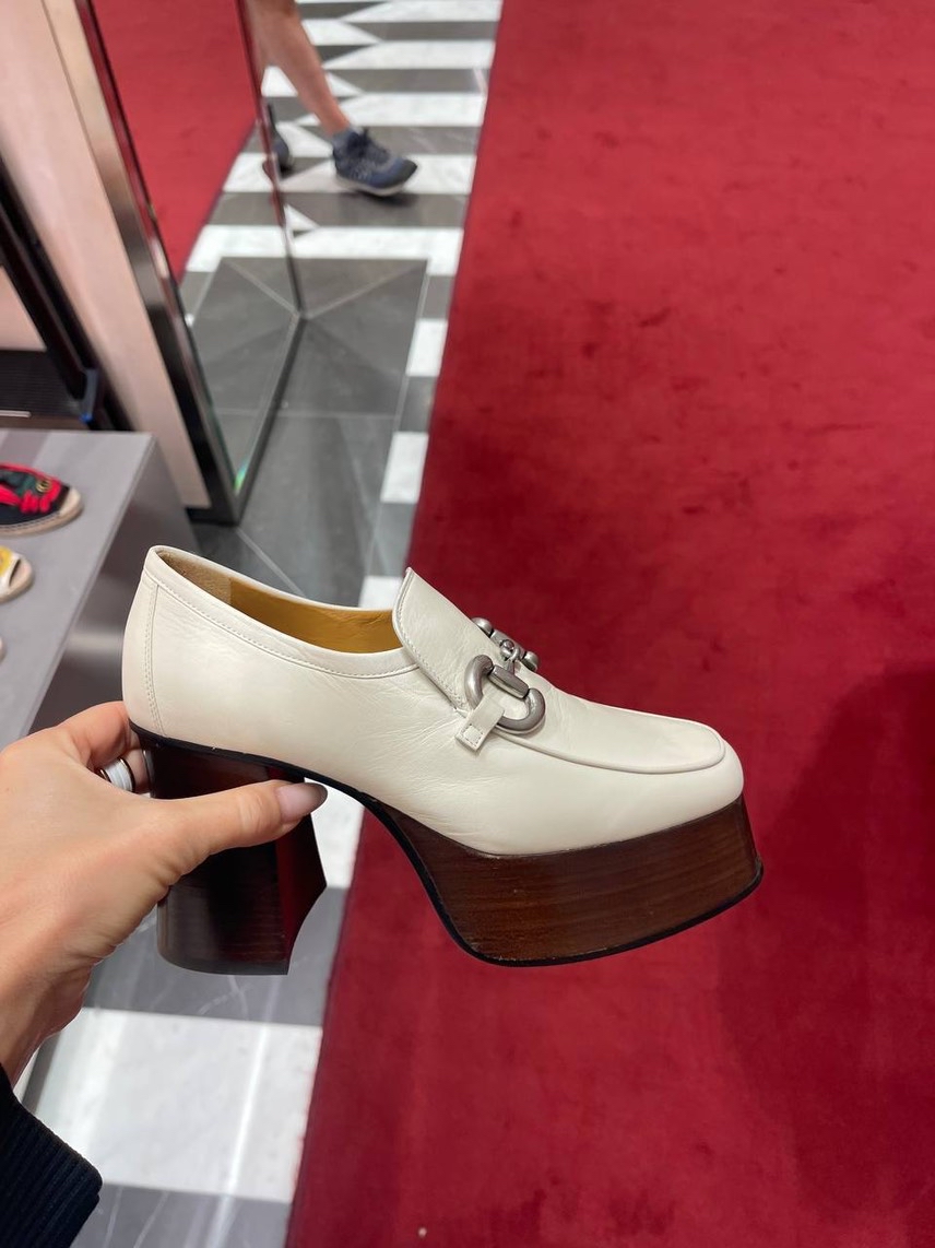 GUCCI Loafers front view - Women's luxury Shoes