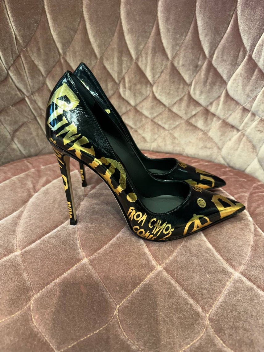 LE SILLA Pumps front view - Women's luxury Shoes