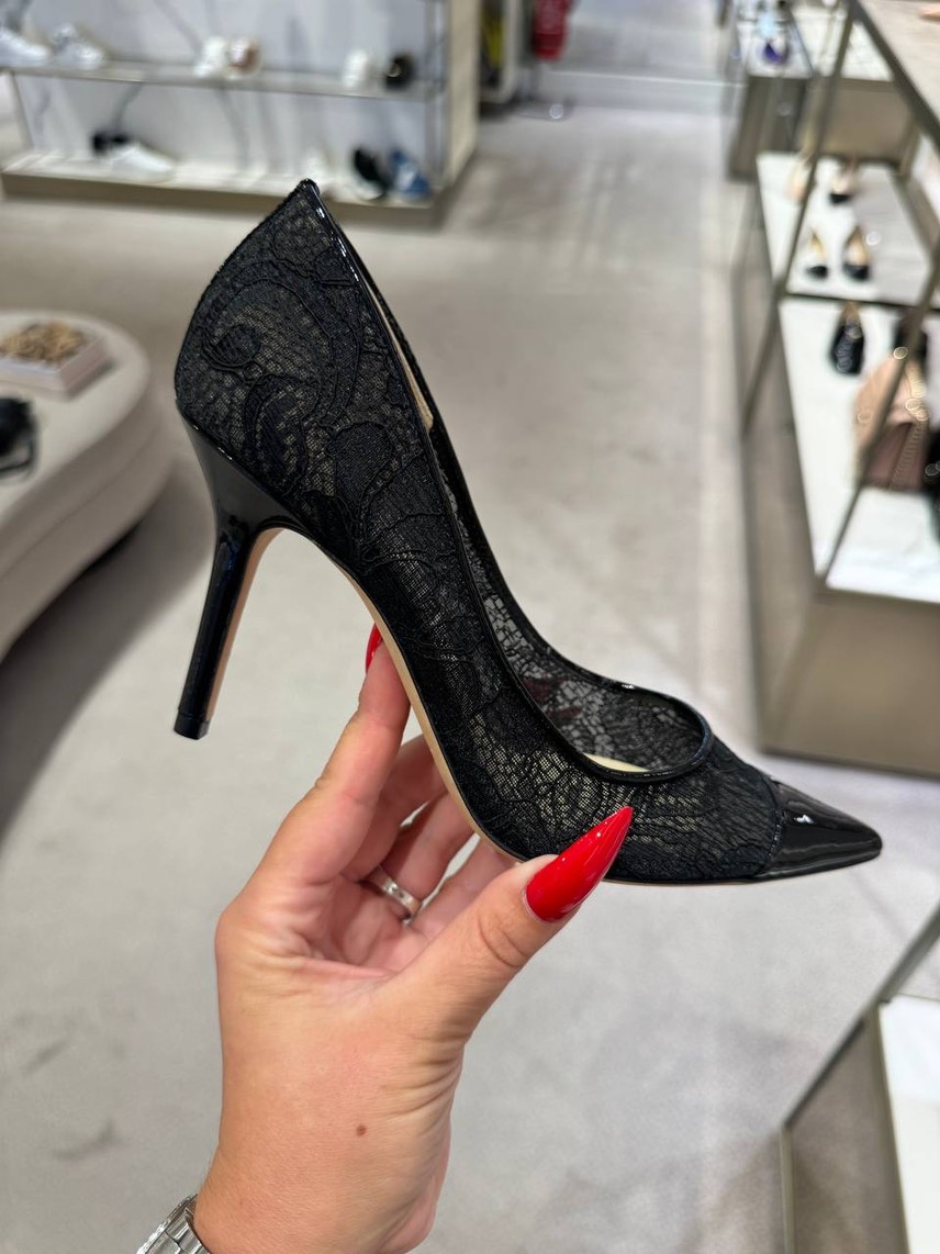 JIMMY CHOO Pumps front view - Women's luxury Shoes