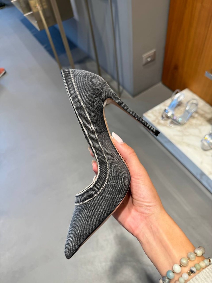 LE SILLA Pumps side view - Women's luxury Shoes
