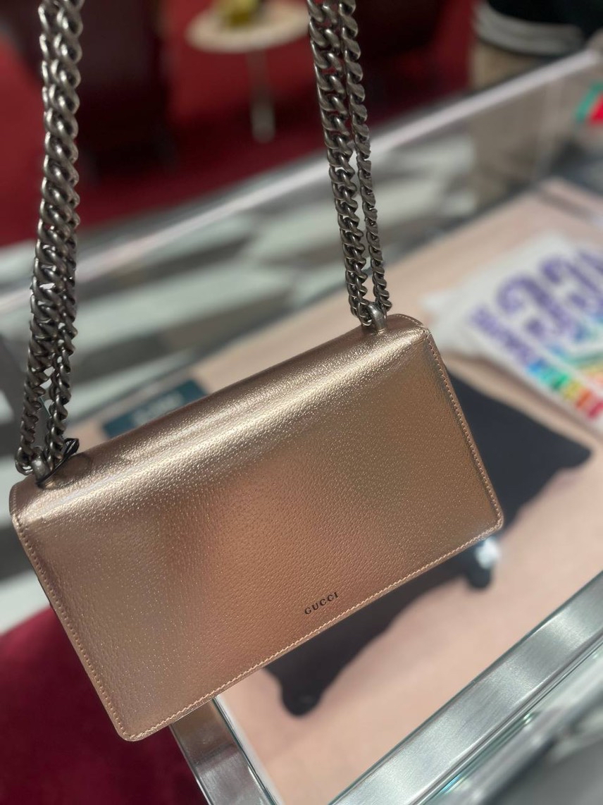 GUCCI Shoulder bags side view - Women's luxury Bags