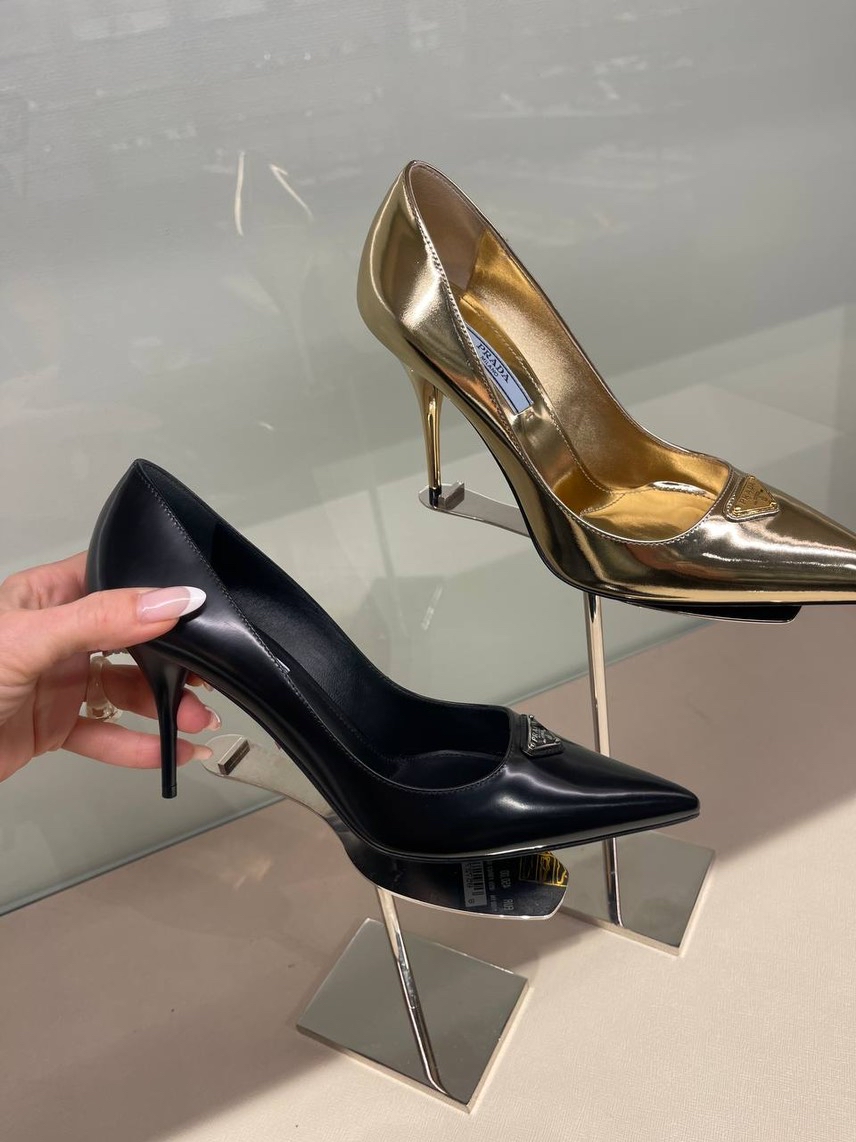 PRADA Pumps side view - Women's luxury Shoes