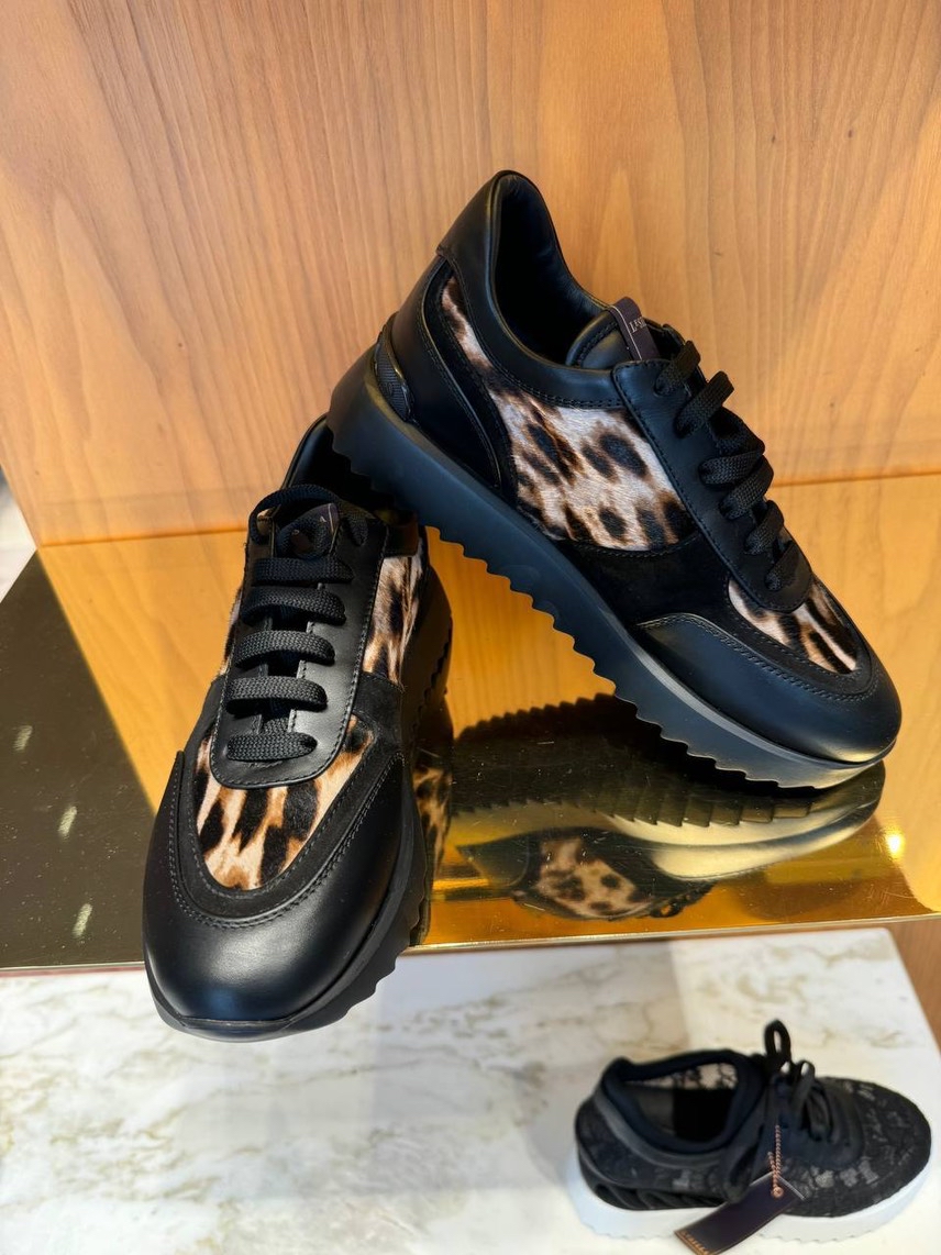 LE SILLA Sneakers front view - Women's luxury Shoes