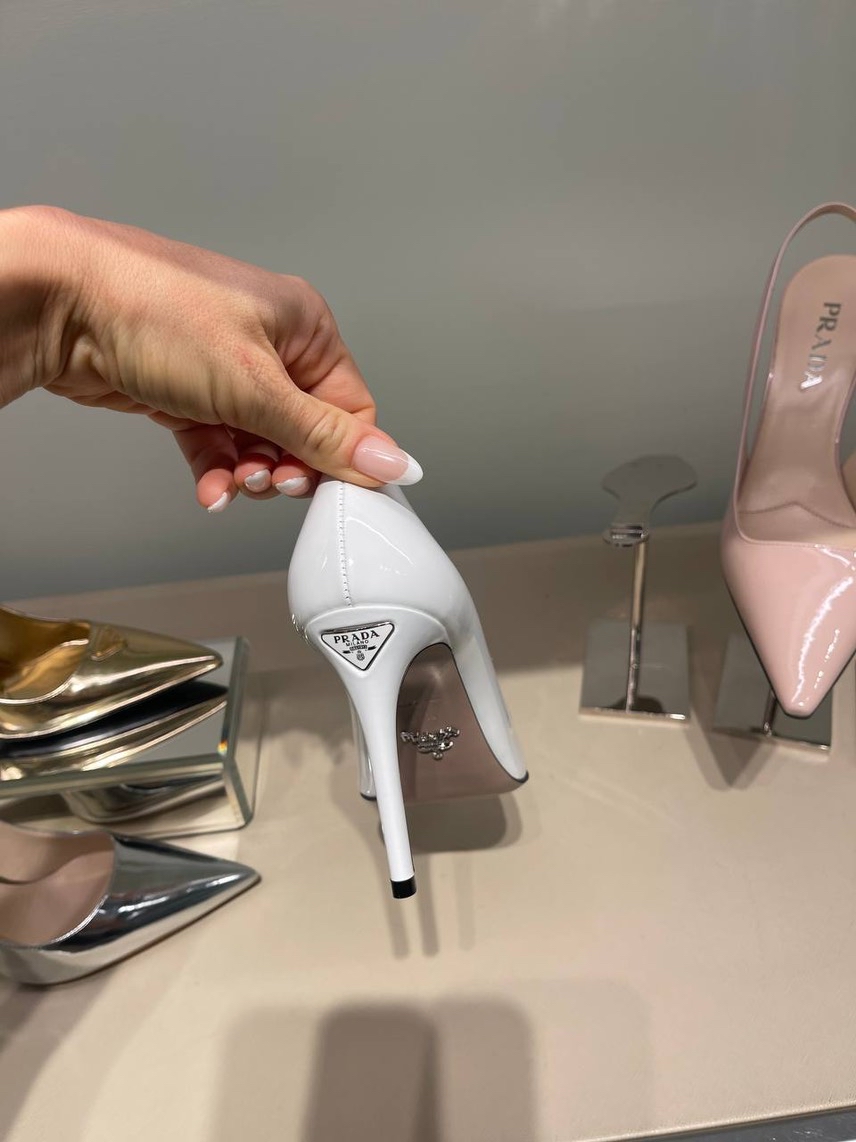 PRADA Pumps side view - Women's luxury Shoes