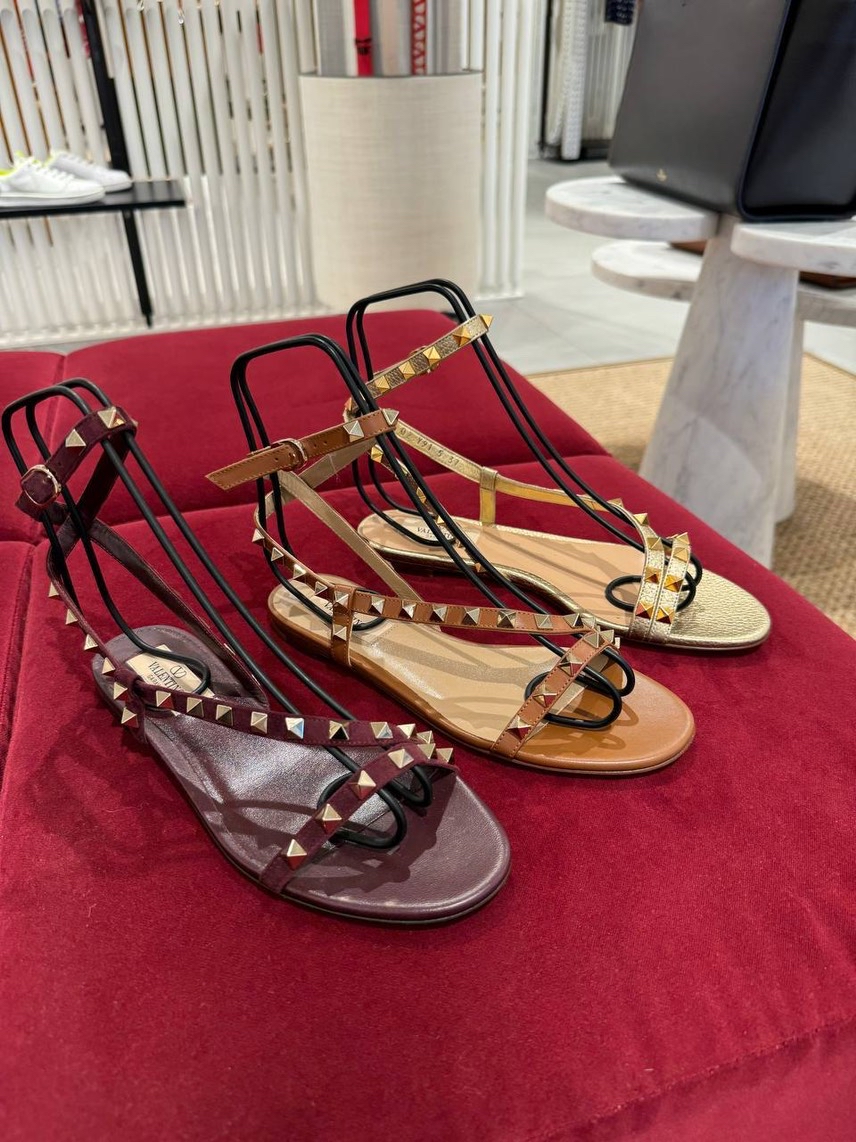 VALENTINO GARAVANI Sandals side view - Women's luxury Shoes