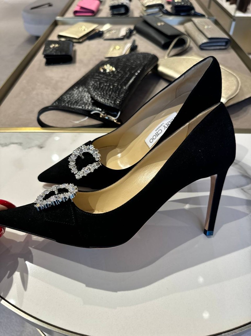 JIMMY CHOO Pumps front view - Women's luxury Shoes