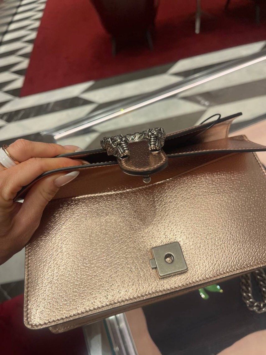 GUCCI Shoulder bags side view - Women's luxury Bags