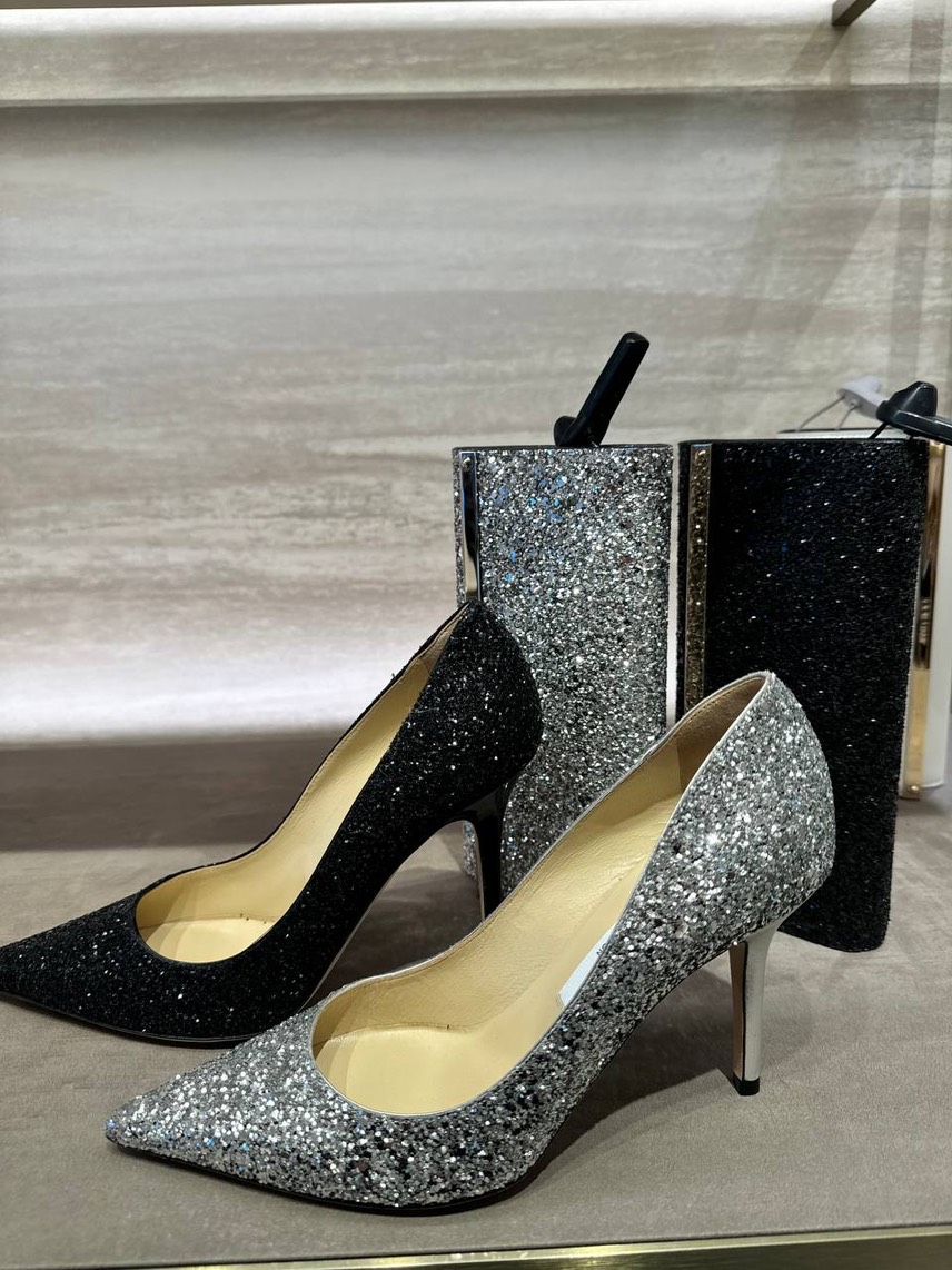 JIMMY CHOO Pumps front view - Women's luxury Shoes