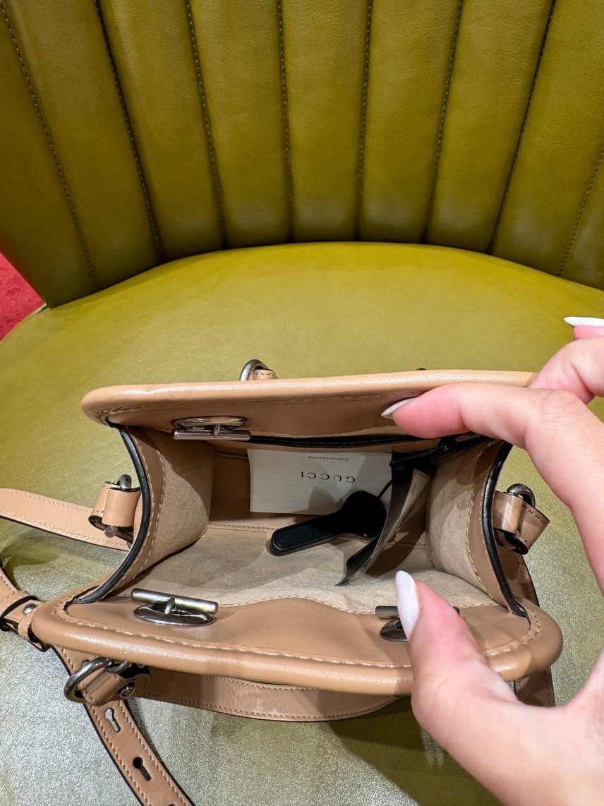 GUCCI Crossbody bags side view - Women's luxury Bags