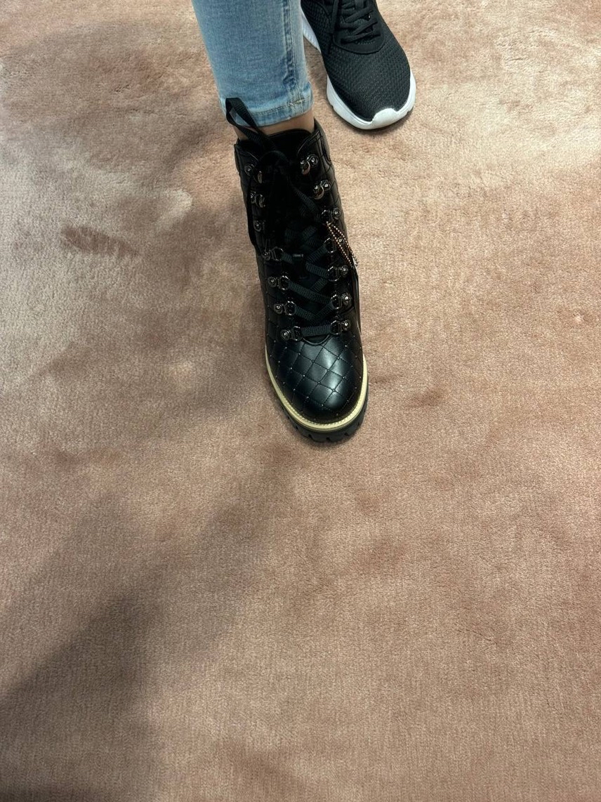 LE SILLA Boots side view - Women's luxury Shoes