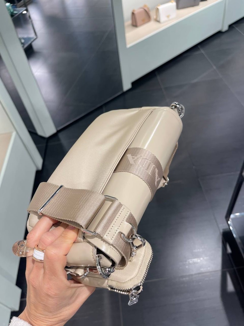 PRADA Crossbody bags side view - Women's luxury Bags