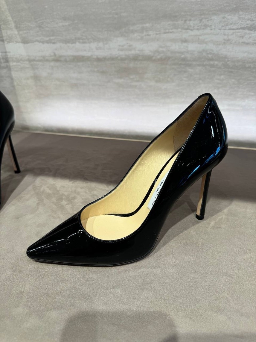 JIMMY CHOO Pumps side view - Women's luxury Shoes