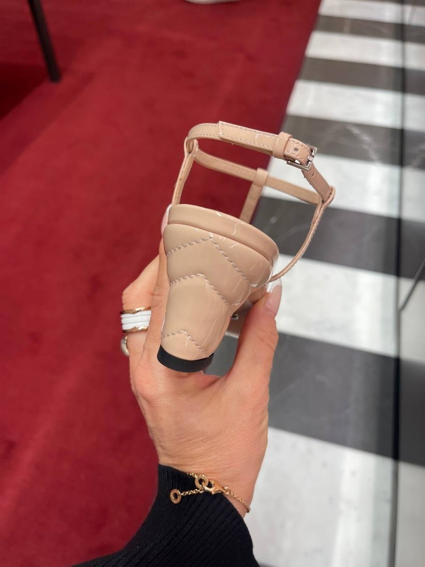 GUCCI Sandals side view - Women's luxury Shoes