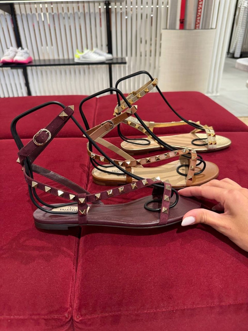VALENTINO GARAVANI Sandals side view - Women's luxury Shoes
