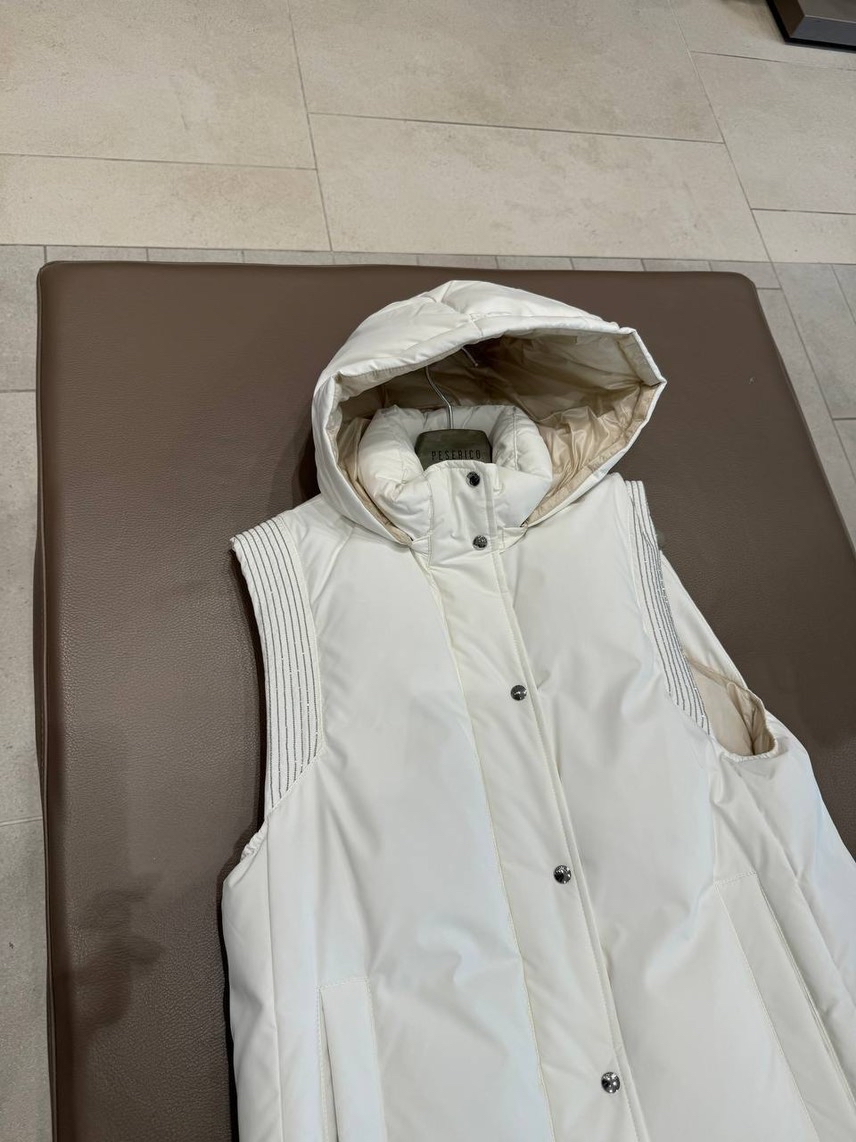 PESERICO Gilets side view - Women's luxury Clothes
