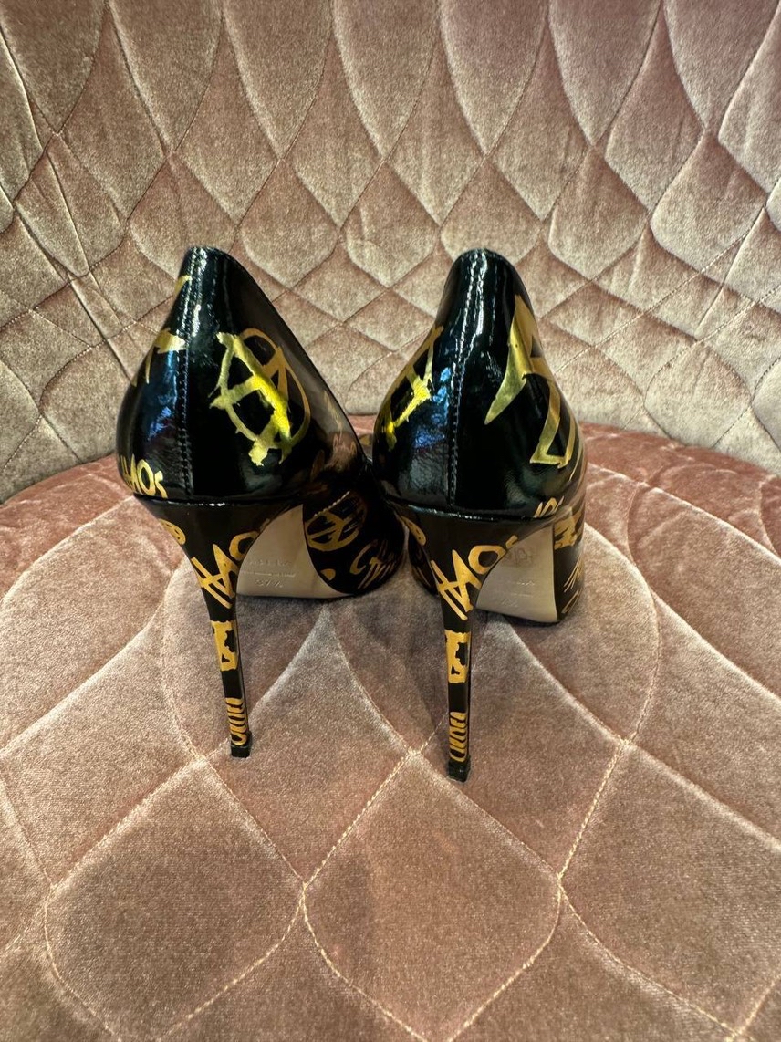 LE SILLA Pumps side view - Women's luxury Shoes