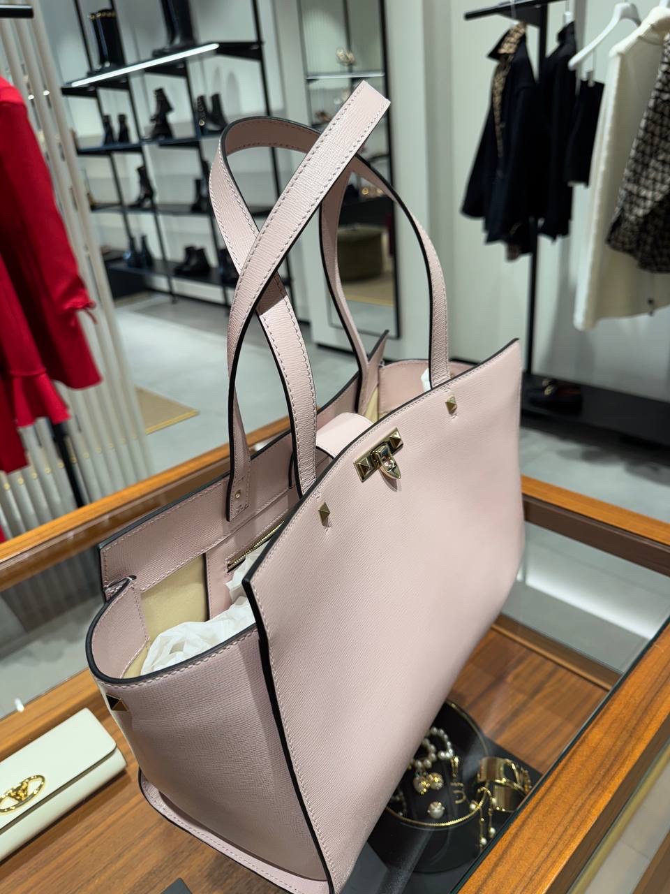 VALENTINO GARAVANI Shoulder bags side view - Women luxury Bags