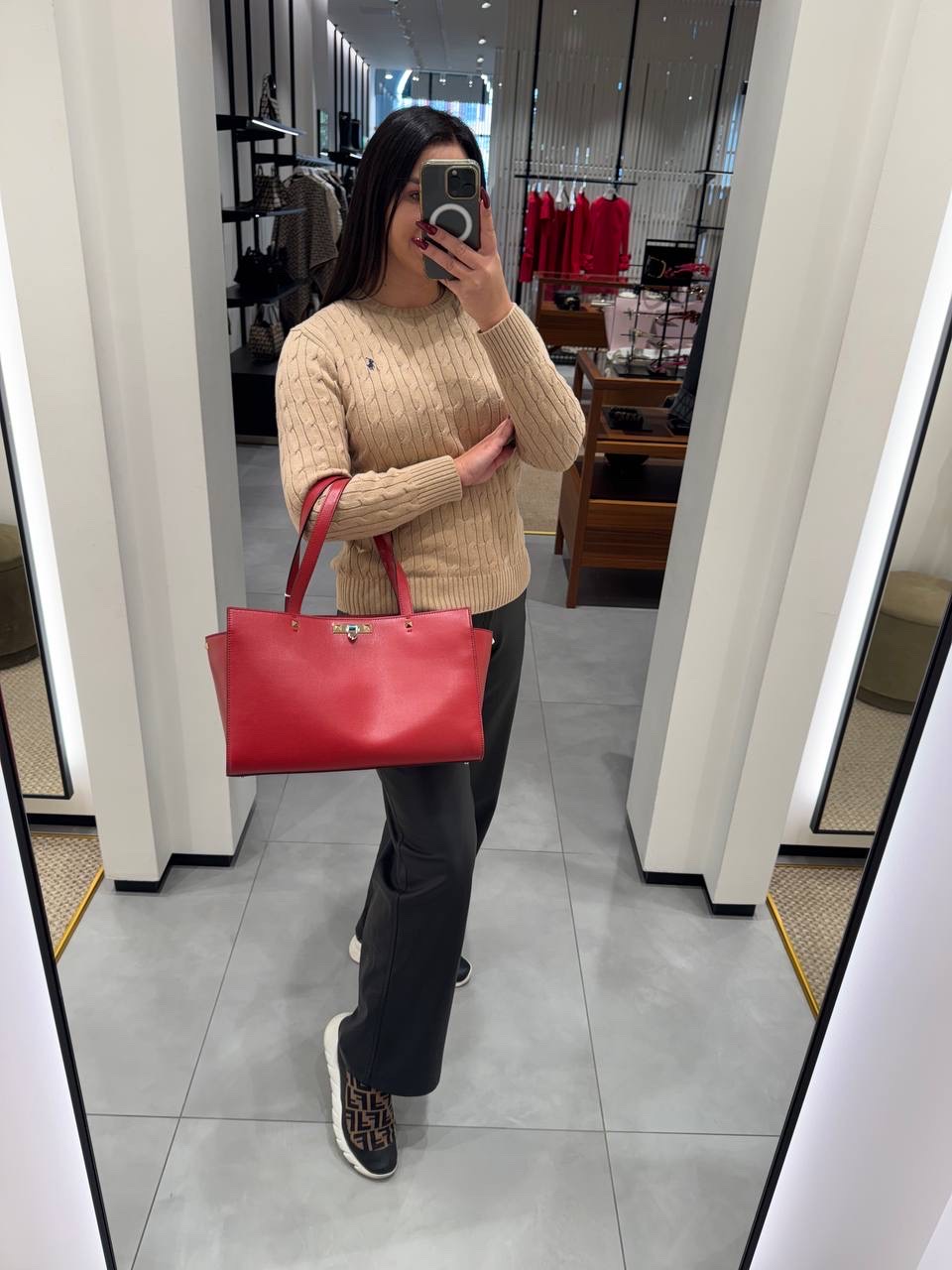 VALENTINO GARAVANI Shoulder bags side view - Women luxury Bags