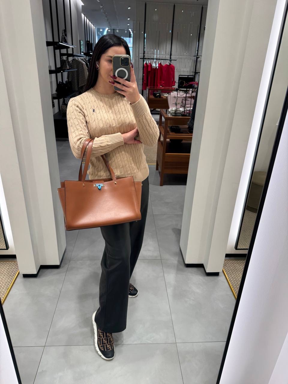 VALENTINO GARAVANI Shoulder bags side view - Women luxury Bags