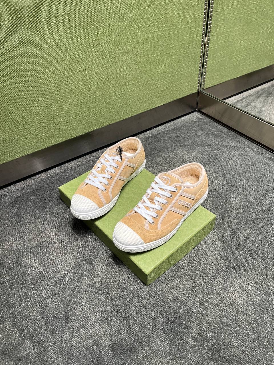 GUCCI Sneakers side view - Women luxury Shoes