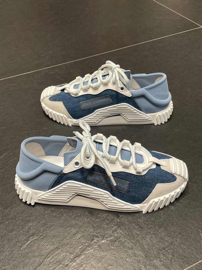 DOLCE & GABBANA Sneakers front view - Men's luxury Shoes