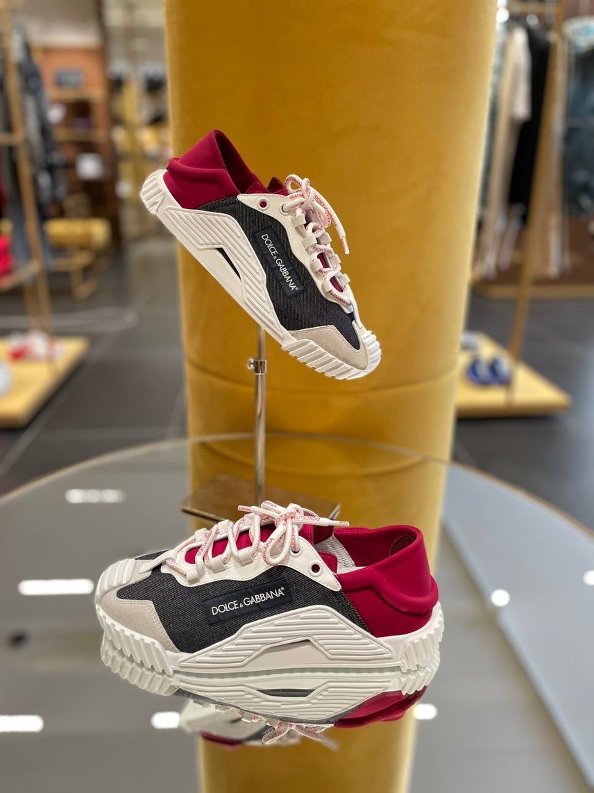 DOLCE & GABBANA Sneakers front view - Men's luxury Shoes