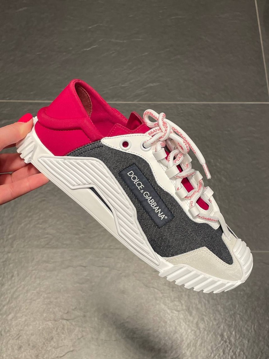 DOLCE & GABBANA Sneakers side view - Men's luxury Shoes