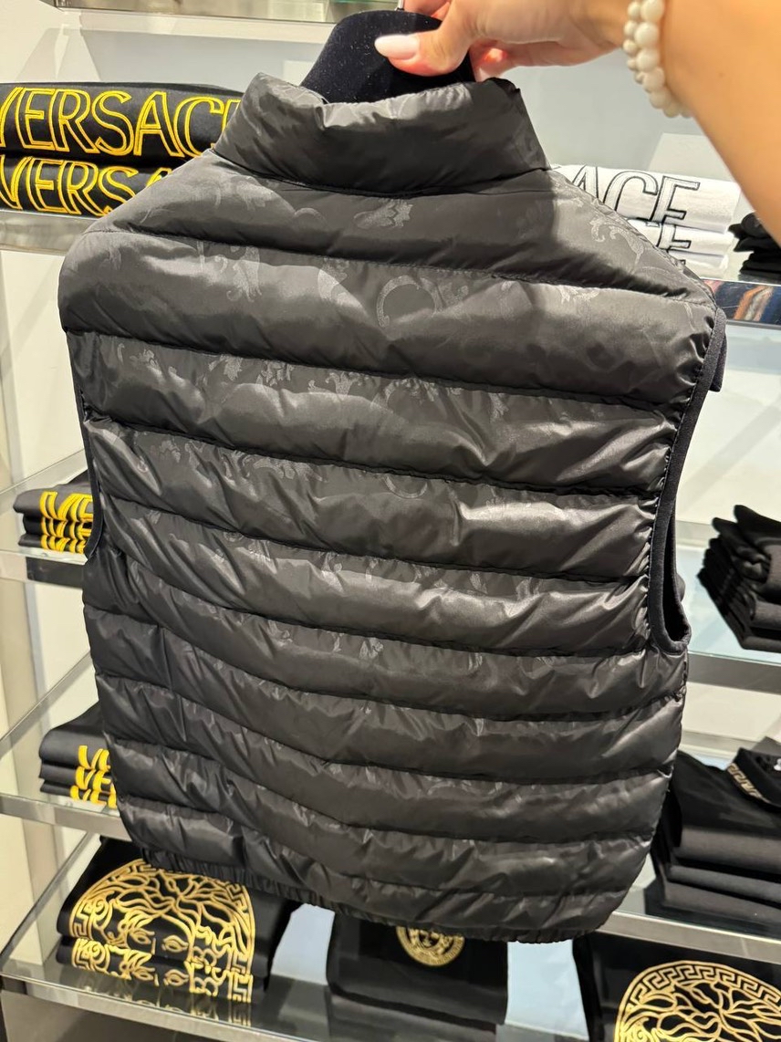 VERSACE Gilets side view - Men's luxury Clothes
