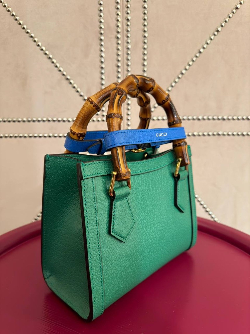 GUCCI Crossbody bags side view - Women's luxury Bags