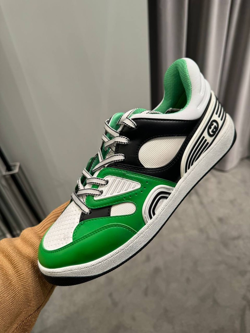 GUCCI Sneakers front view - Women's luxury Shoes