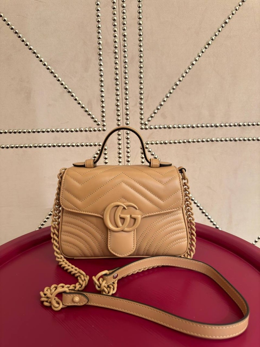 GUCCI Crossbody bags front view - Women's luxury Bags
