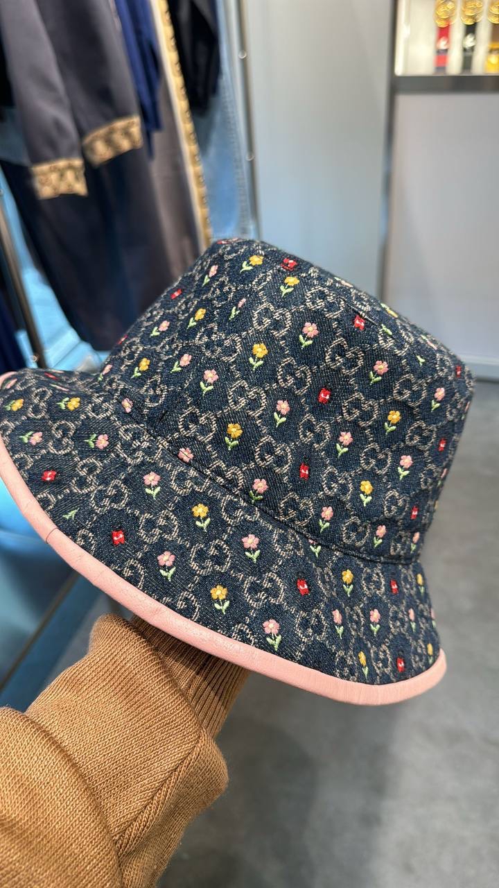 GUCCI Caps and Hats front view - Women's luxury Accessories