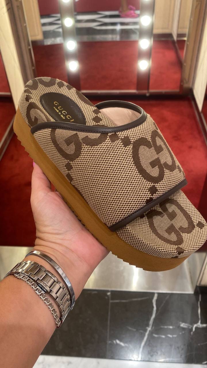 GUCCI Sandals front view - Women's luxury Shoes