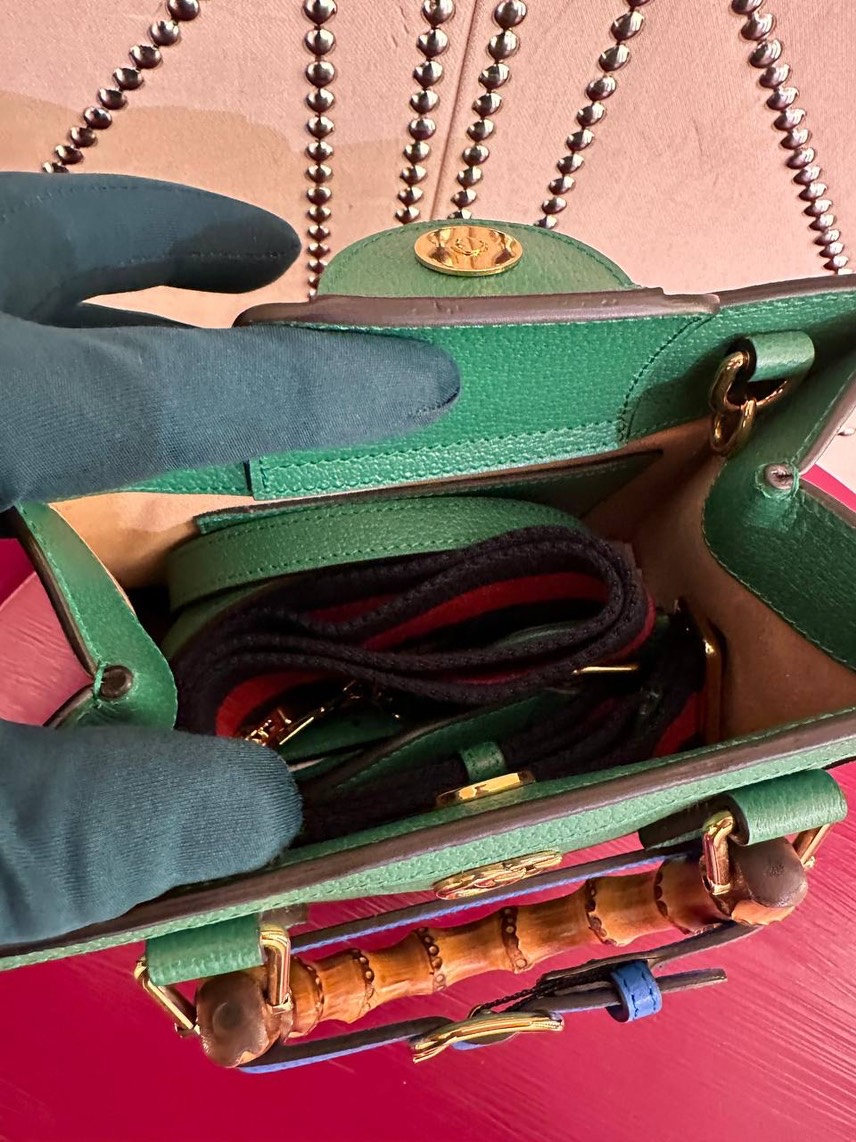GUCCI Crossbody bags side view - Women's luxury Bags