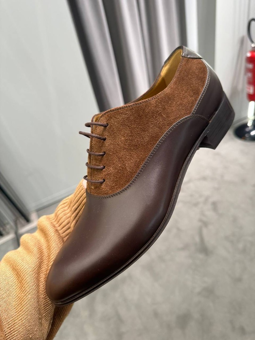 GUCCI Lace-up shoes front view - Men's luxury Shoes