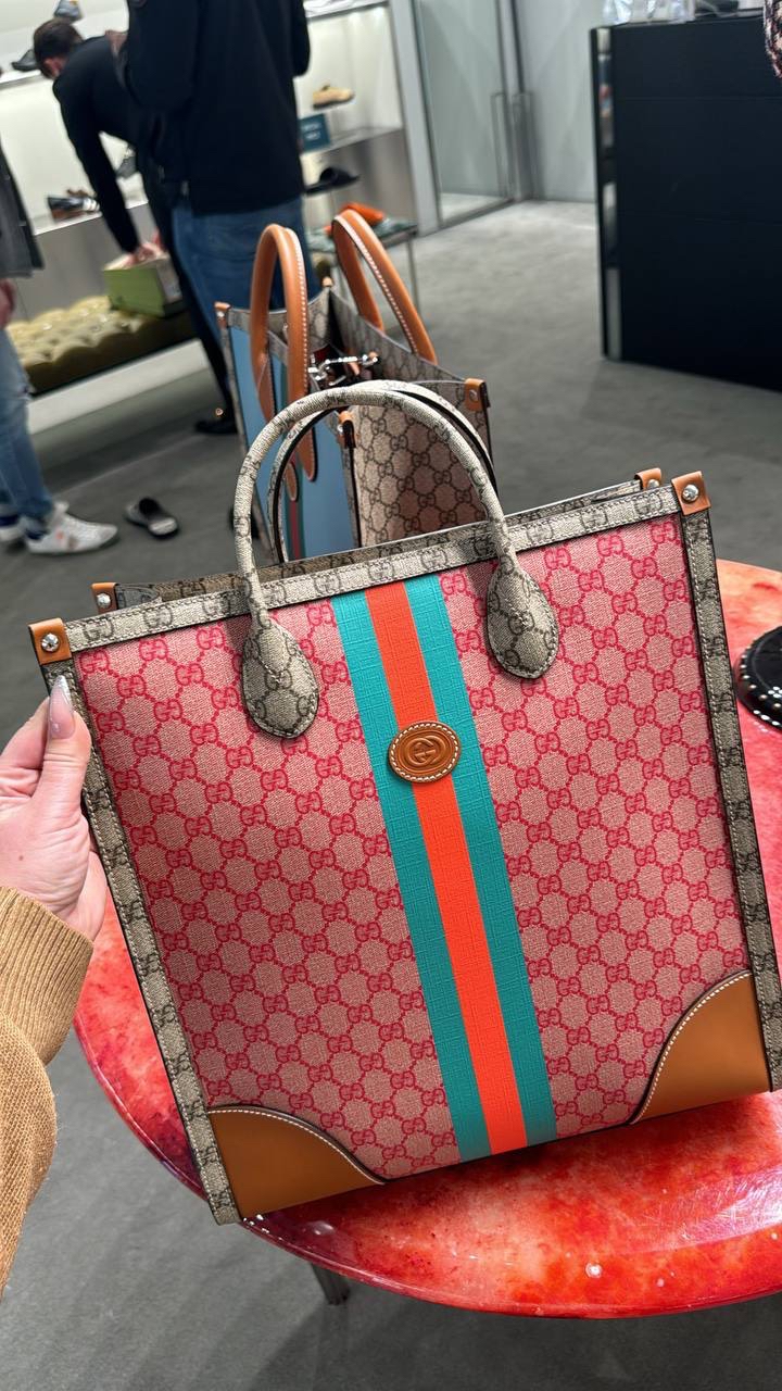 GUCCI Totes front view - Women's luxury Bags