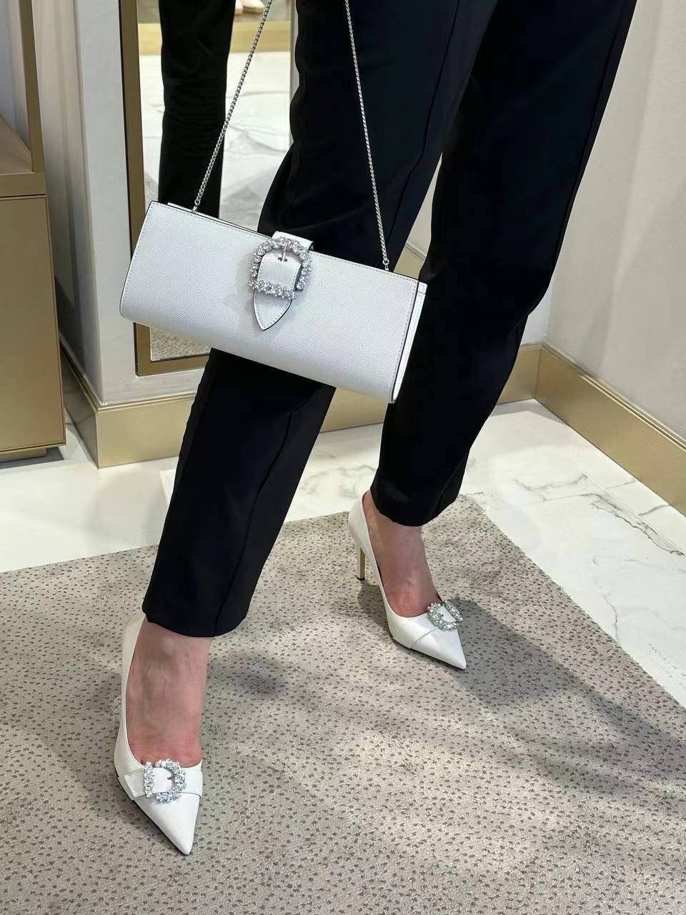 JIMMY CHOO Pumps front view - Women's luxury Shoes