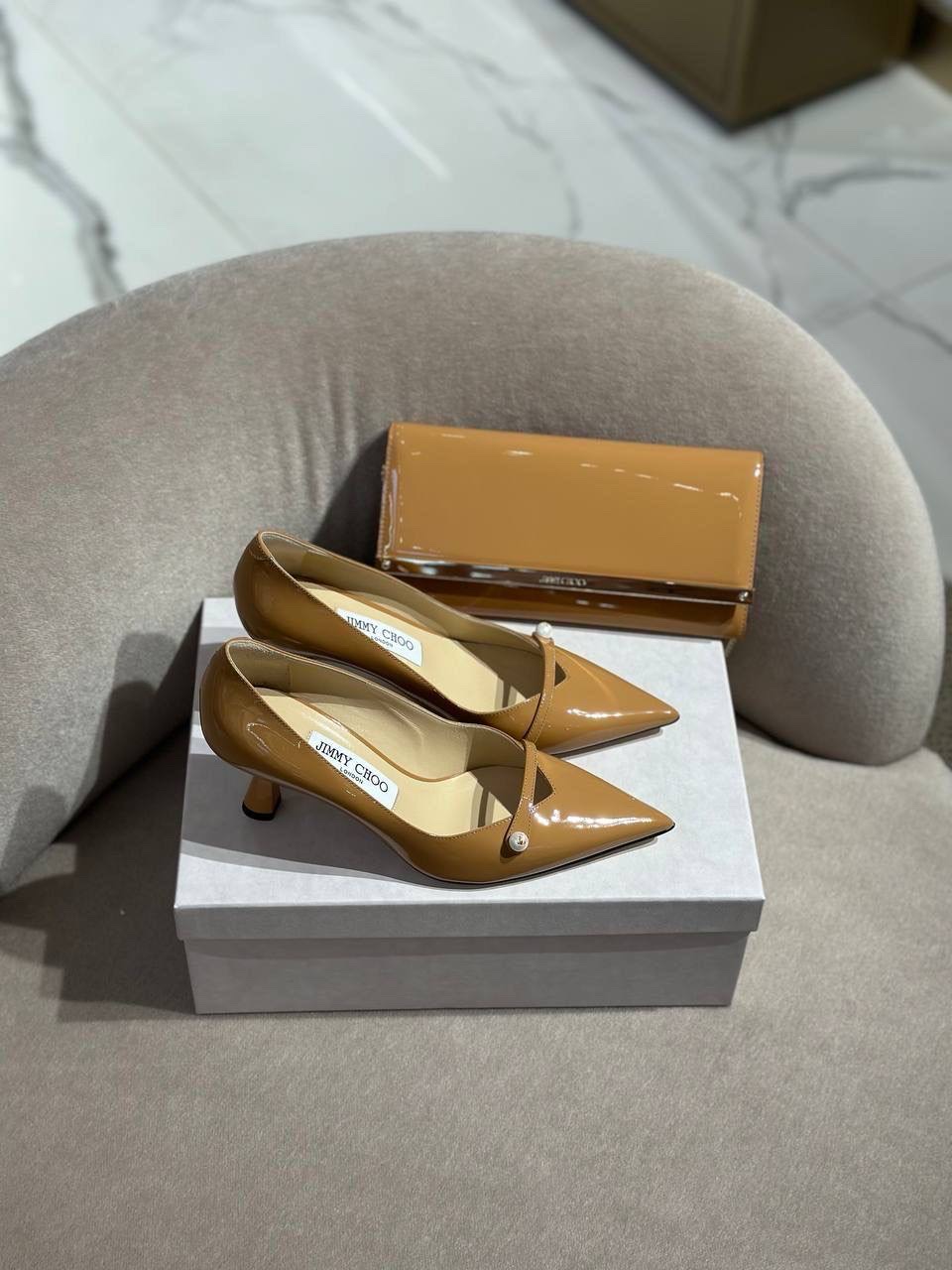 JIMMY CHOO Pumps side view - Women's luxury Shoes