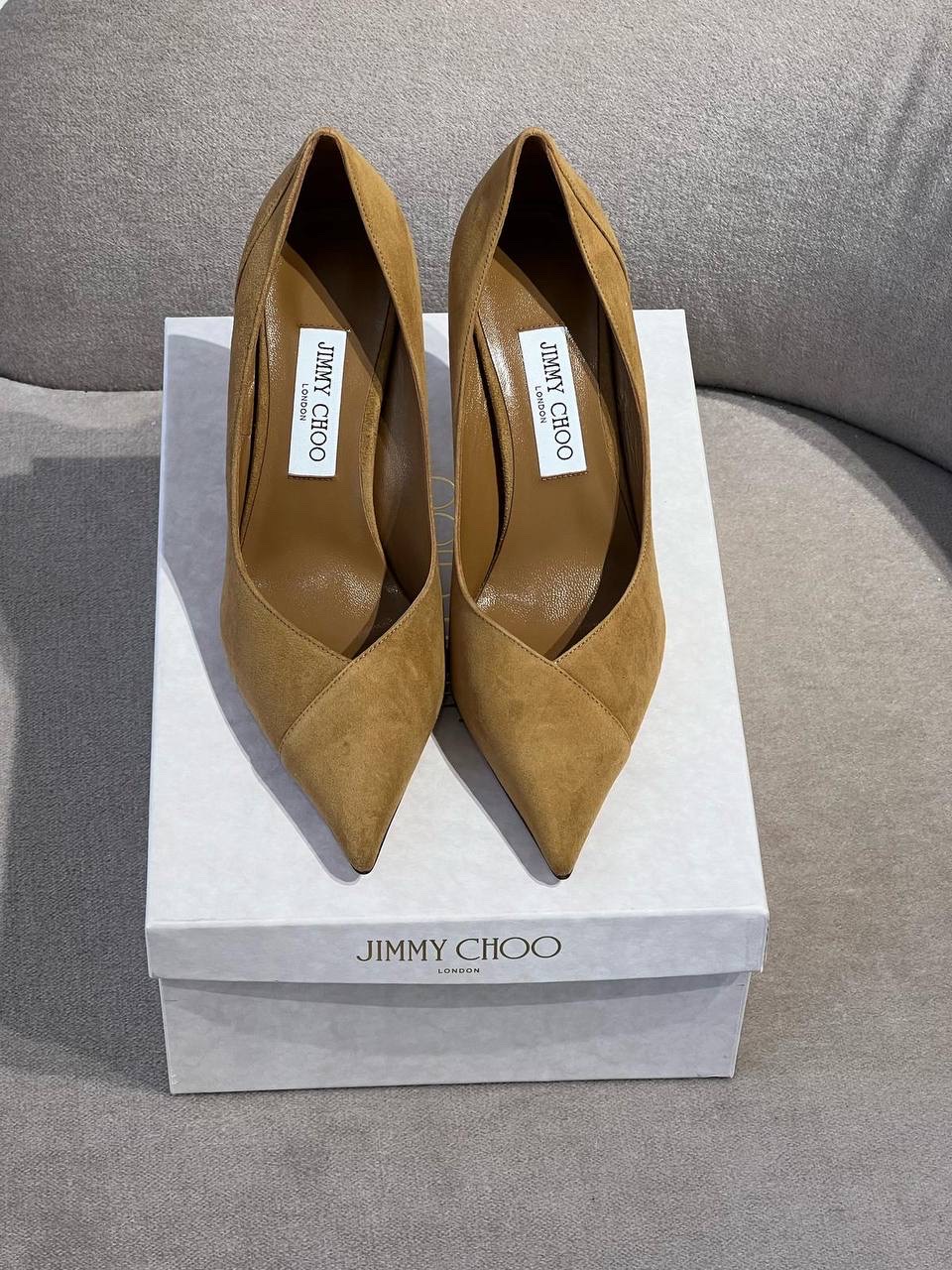 JIMMY CHOO Pumps side view - Women's luxury Shoes