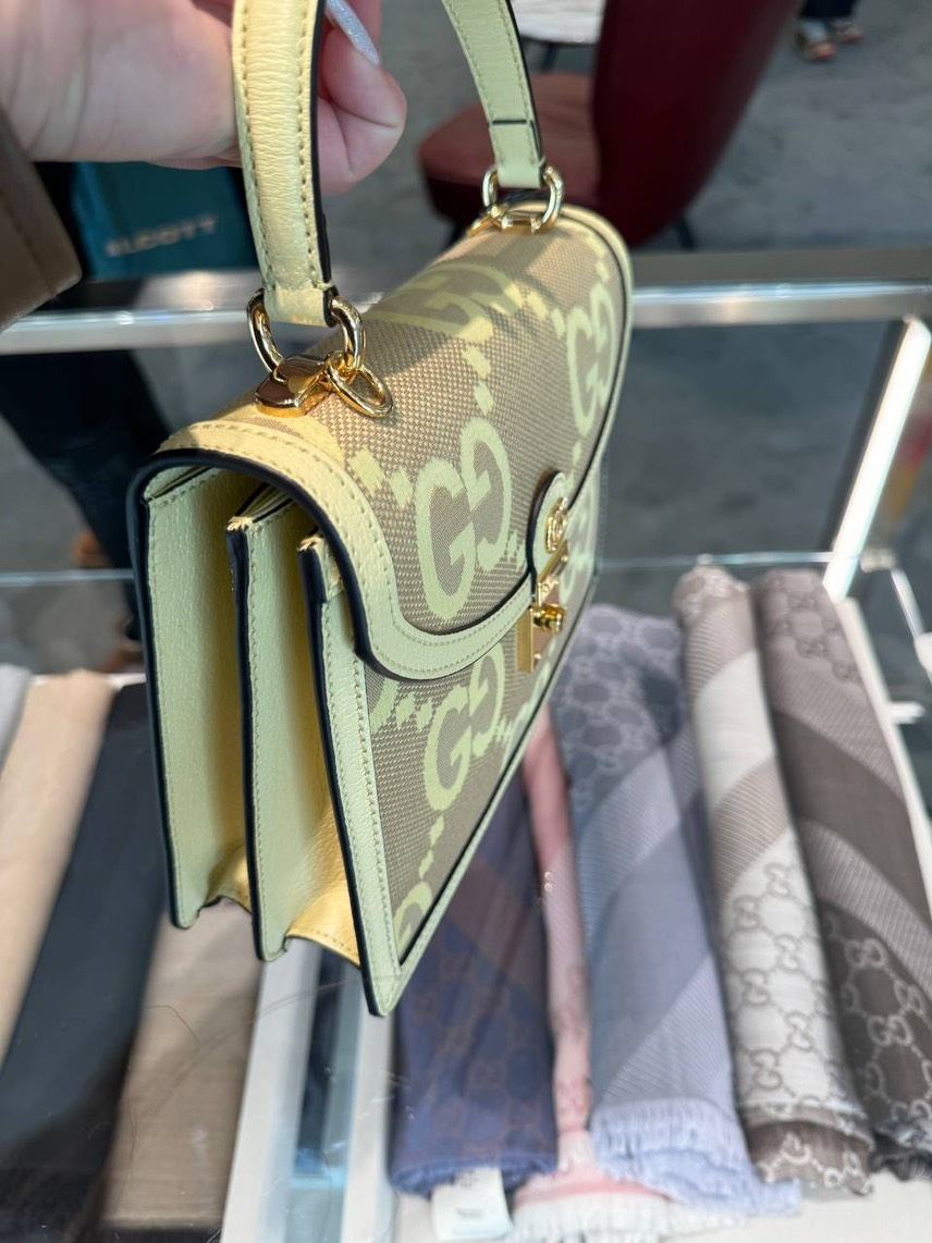 GUCCI Crossbody bags side view - Women's luxury Bags