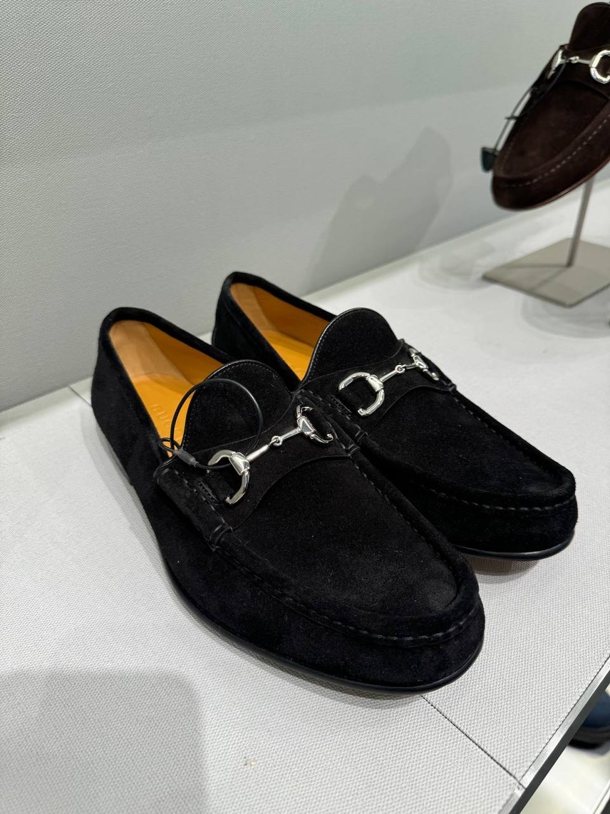 GUCCI Moccasins side view - Men's luxury Shoes