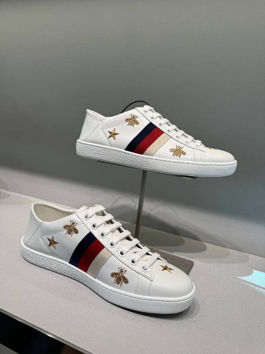 GUCCI Sneakers front view - Women's luxury Shoes
