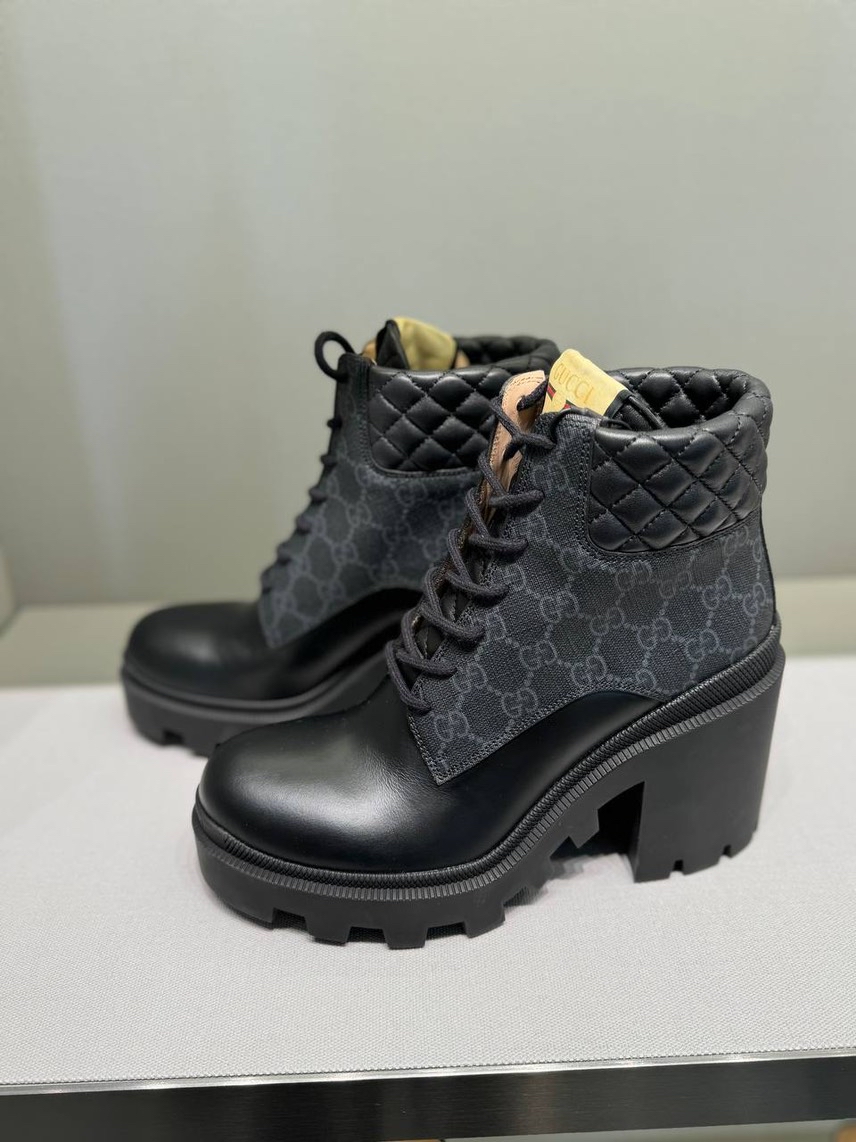 GUCCI Boots front view - Women's luxury Shoes
