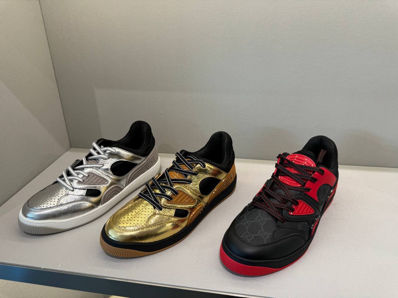 GUCCI Sneakers side view - Men's luxury Shoes